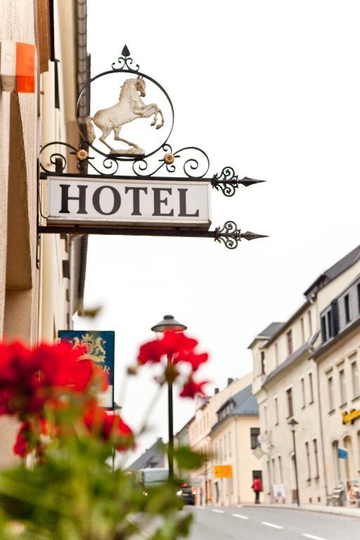 Hotel Weisses Ross Marienberg Exterior photo