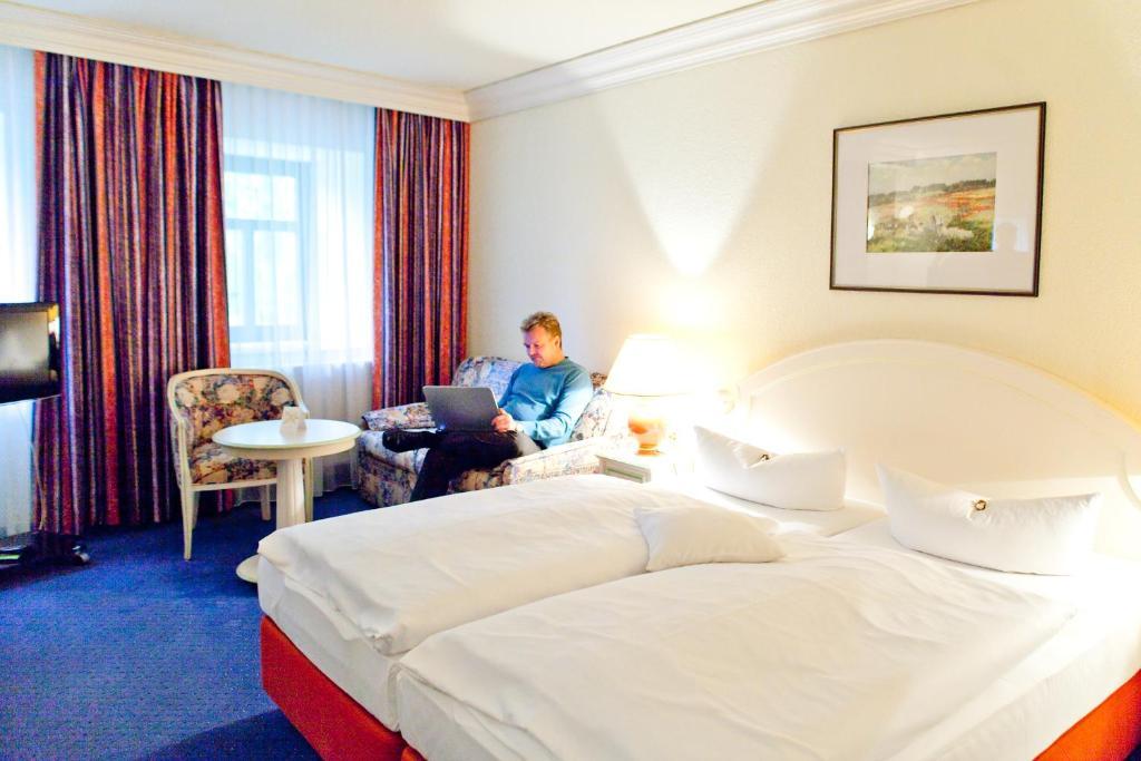 Hotel Weisses Ross Marienberg Room photo